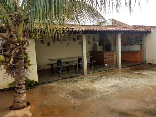 Casa à Venda no Água Branca I em Araçatuba/SP