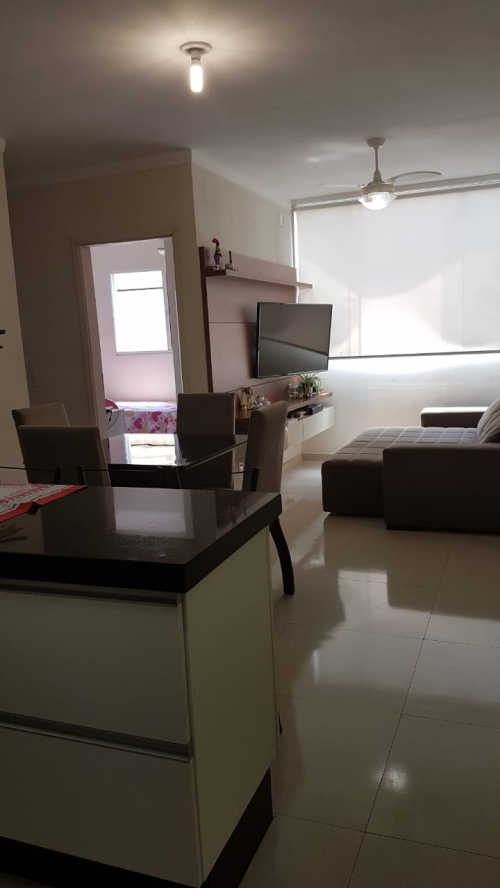 Apartamento à Venda no Conjunto Habitacional Doutor Antônio Villela Silva em Araçatuba/SP