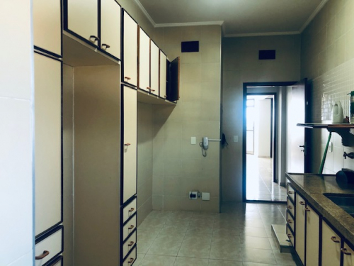 Apartamento à Venda no São João em Araçatuba/SP