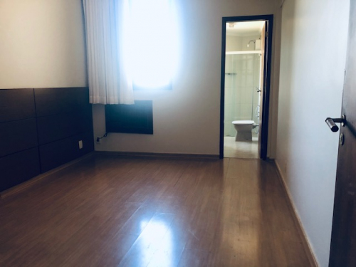 Apartamento à Venda no São João em Araçatuba/SP