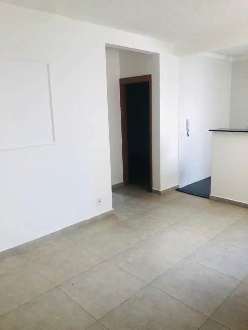 Apartamento à Venda no Conjunto Habitacional Doutor Antônio Villela Silva em Araçatuba/SP