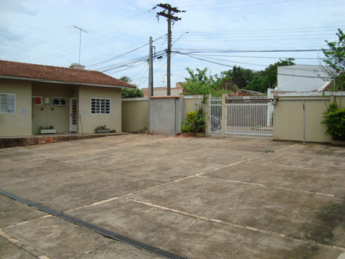 Casa para alugar no Jardim Sumaré em Araçatuba/SP