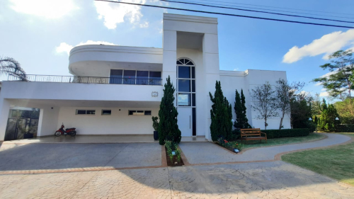 Casas Condomínio à Venda no Aeroporto em Araçatuba/SP