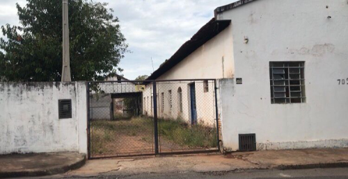 Barracão à Venda no Bairro das Bandeiras em Araçatuba/SP