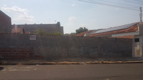 Terreno à Venda no Santa Luzia em Araçatuba/SP