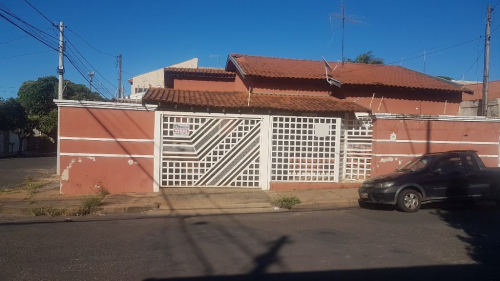 Casa à Venda no Monte Carlo em Araçatuba/SP