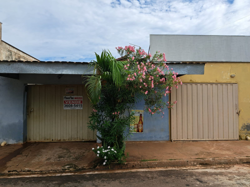 Casa à Venda no Água Branca II em Araçatuba/SP