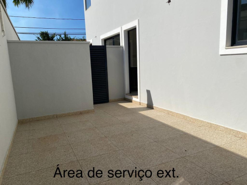 Casa à Venda no Parque Residencial Aeroporto em Araçatuba/SP