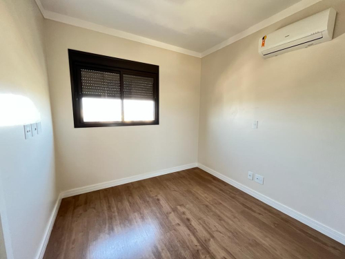 Apartamento à Venda no Parque Baguaçu em Araçatuba/SP