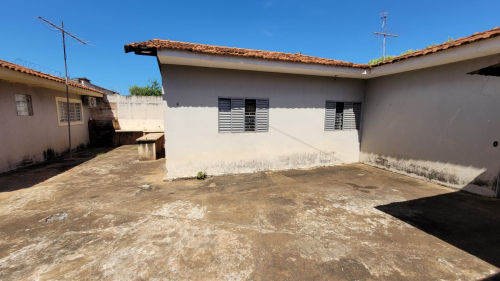 Casa à Venda no Monte Carlo em Araçatuba/SP