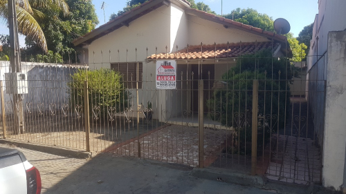 Casa para alugar no Alto da Boa Vista em Araçatuba/SP