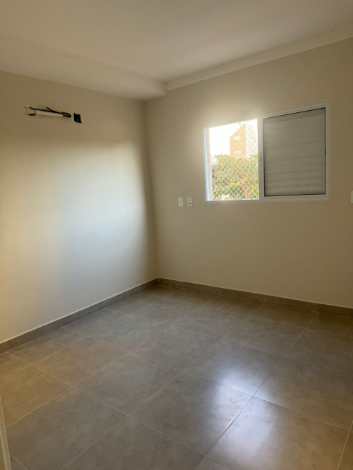 Apartamento à Venda no Aeroporto em Araçatuba/SP