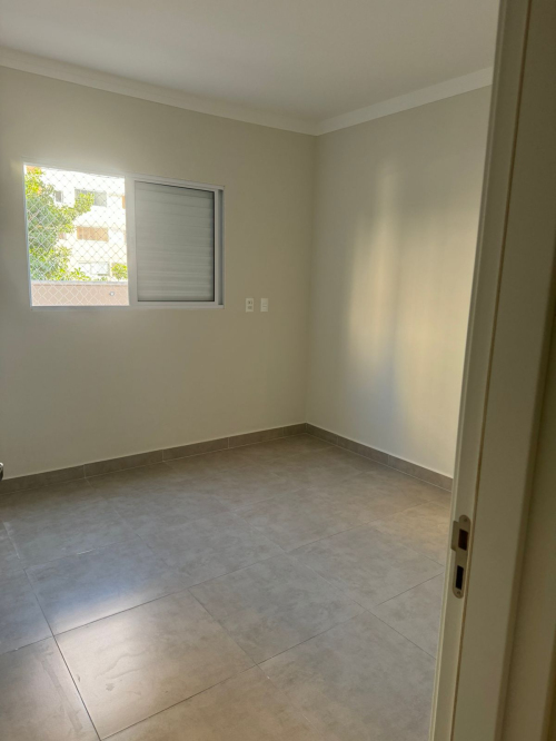 Apartamento à Venda no Aeroporto em Araçatuba/SP