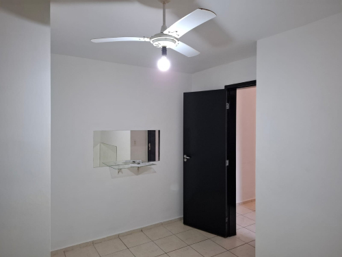 Apartamento para alugar no Conjunto Habitacional Doutor Antônio Villela Silva em Araçatuba/SP