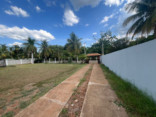 Rancho à Venda no Aeroporto em Araçatuba/SP