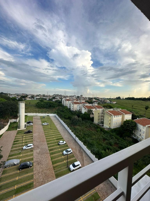 Apartamento para alugar no Conjunto Habitacional São Deocleciano em São José do Rio Preto/SP