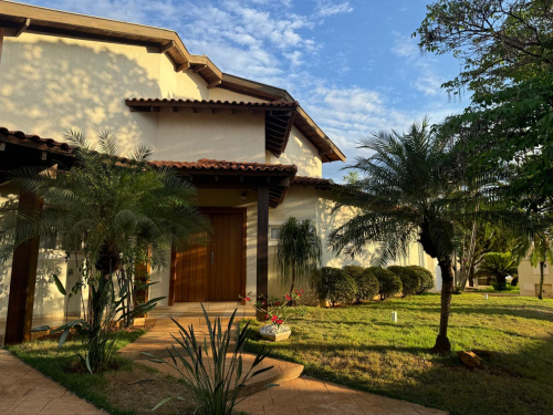 Casa à Venda no Aeroporto em Araçatuba/SP